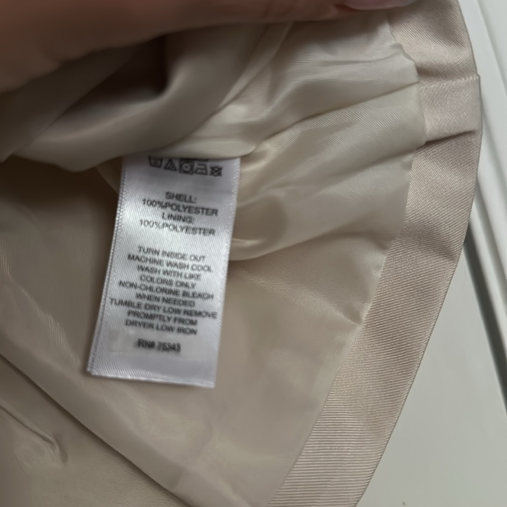 Tahari baby trench coat 12 mo NWT - Picture 3 of 4
